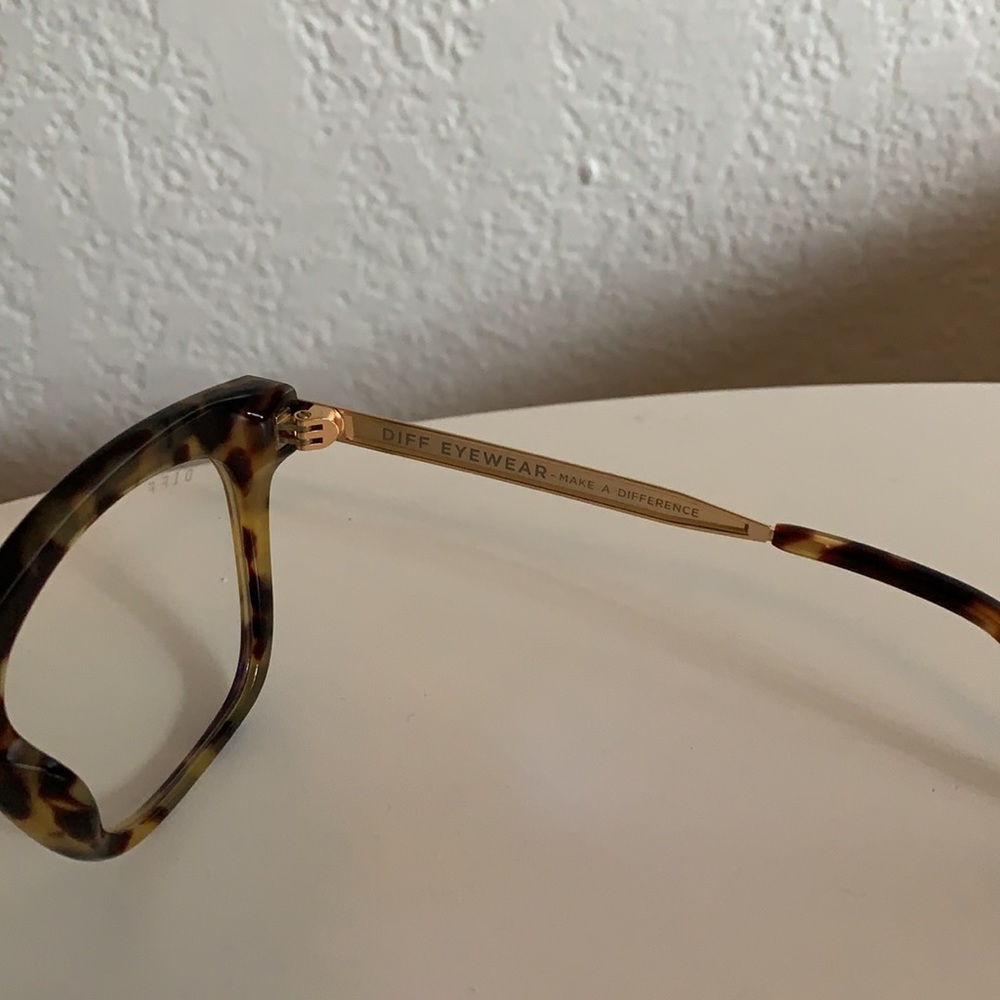 Diff Eyewear Bella - image 3